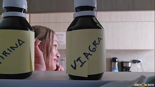 Coroa gostosa fodendo com o enteado de pois do viagra